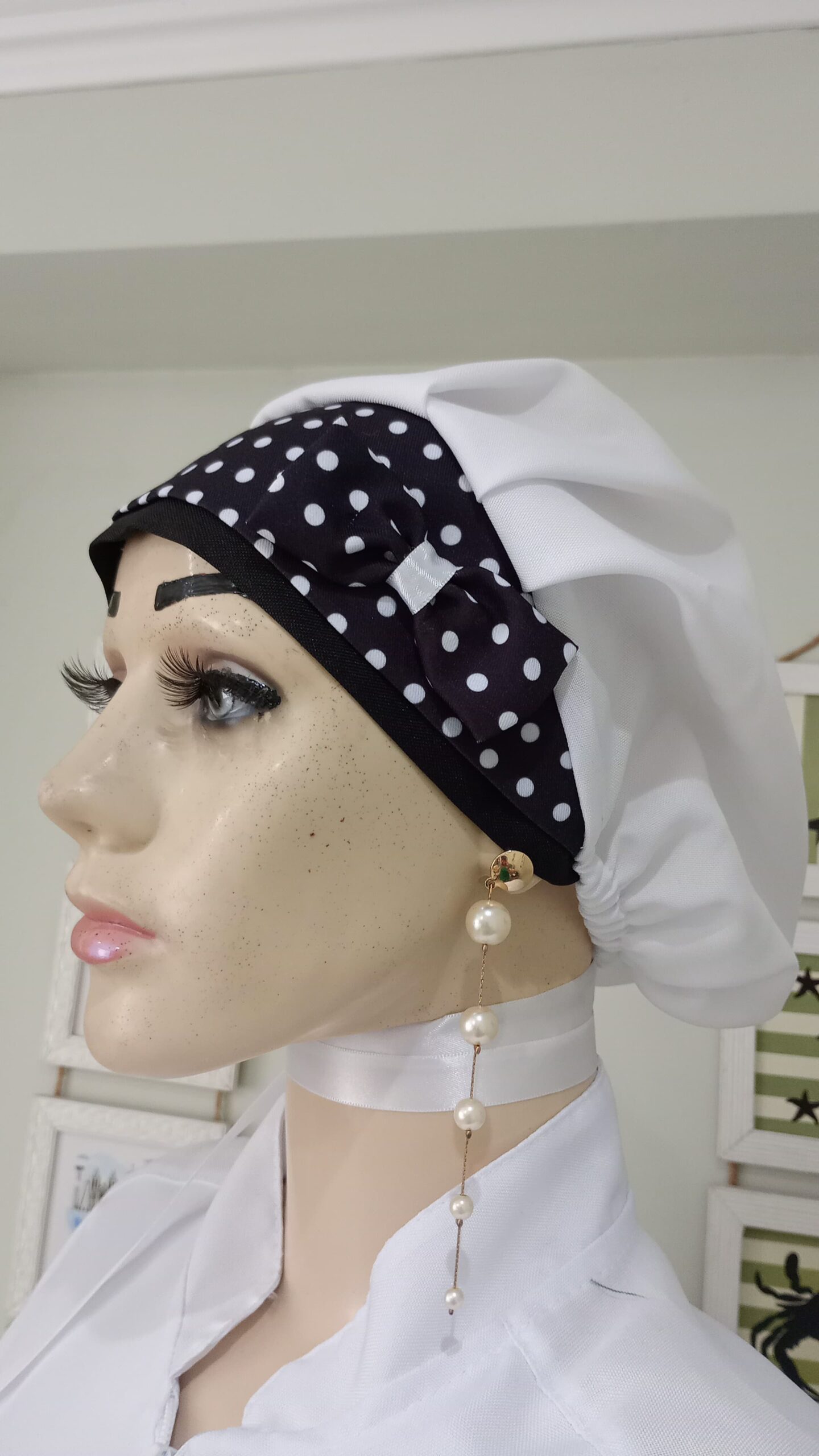 Touca Branca confeccionada em tecido oxford com aba poa ref. 2062